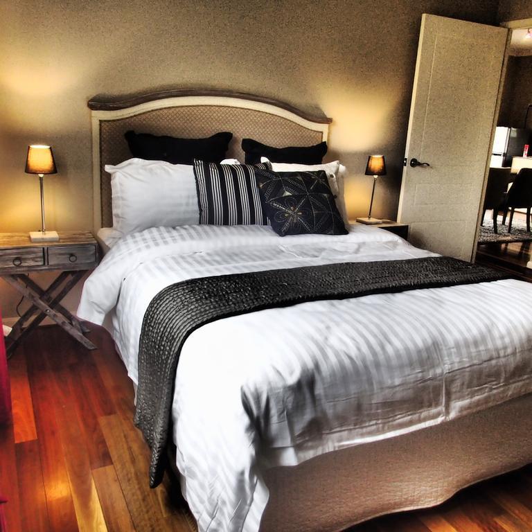 פוקולבין Red Door Collective - Rdc Vineyard Estate, Luxury Adult Only Stay מראה חיצוני תמונה