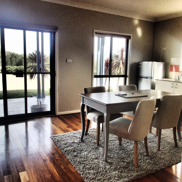פוקולבין Red Door Collective - Rdc Vineyard Estate, Luxury Adult Only Stay מראה חיצוני תמונה