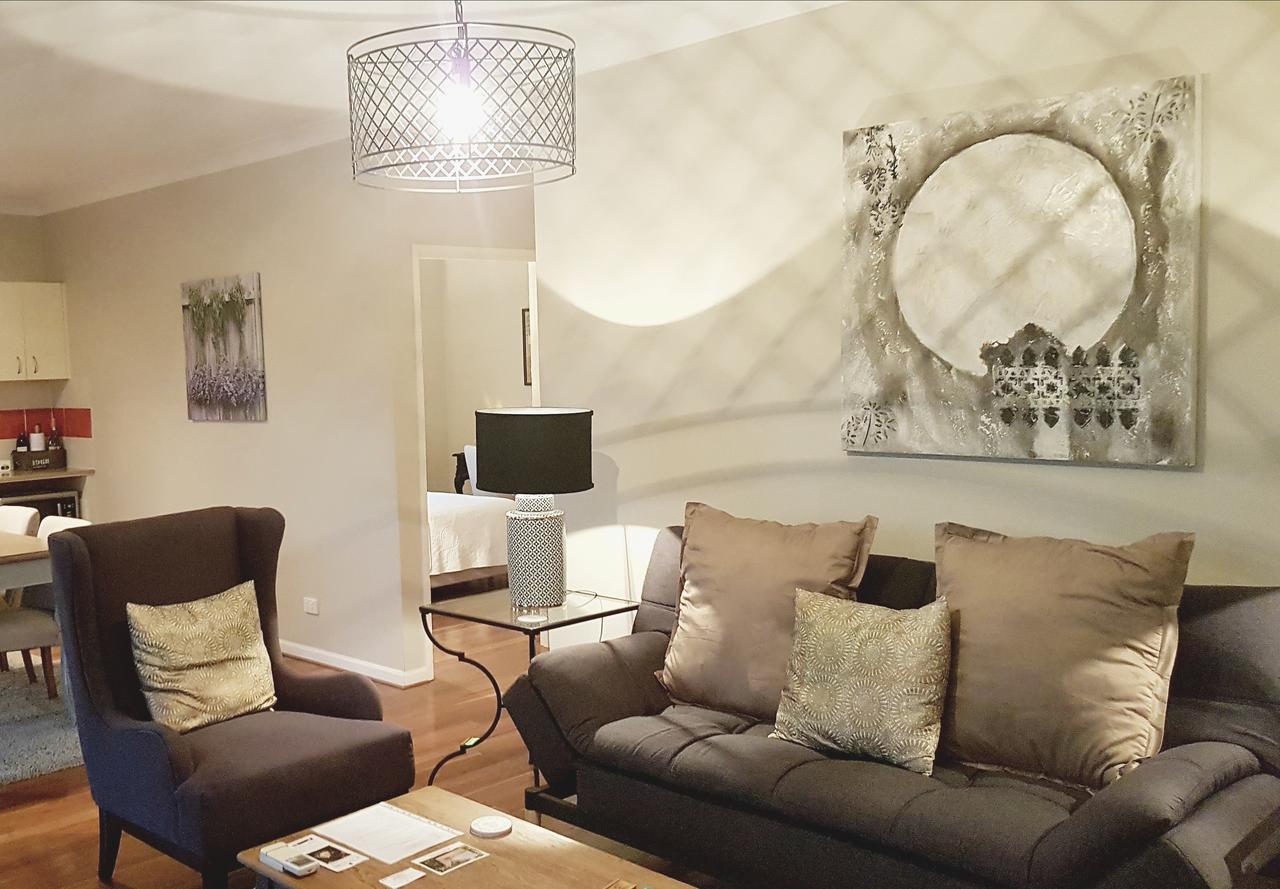 פוקולבין Red Door Collective - Rdc Vineyard Estate, Luxury Adult Only Stay מראה חיצוני תמונה